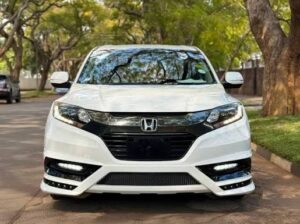 Pristine Honda Vezel Z Package (2016/2017) – Fully Loaded SUV