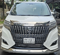 Toyota Noah 1.8 Front-Wheel Drive Hybrid 7 Seater